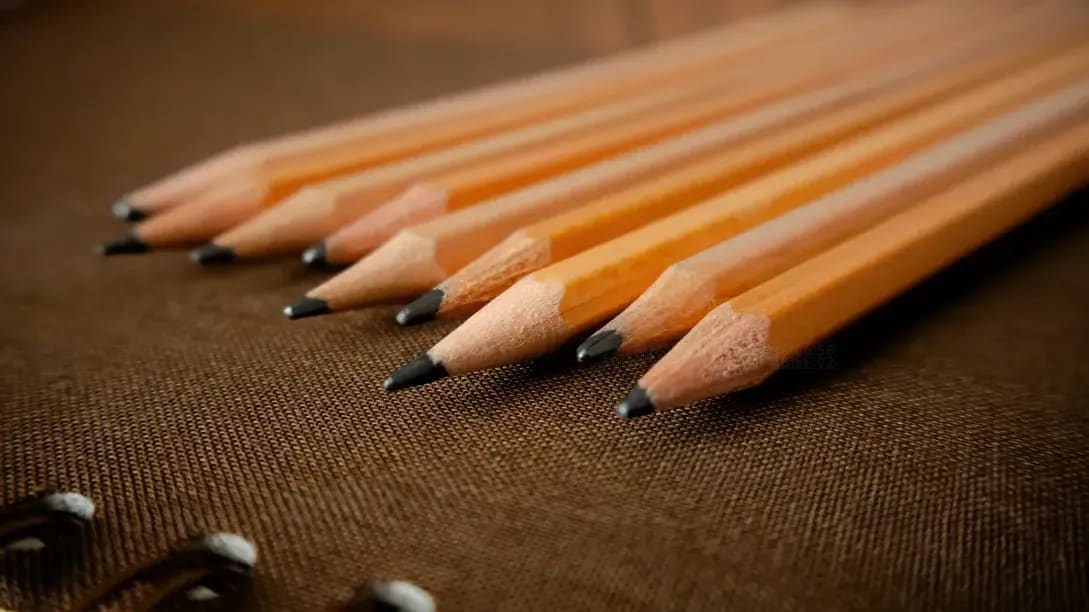 制作の裏側：下描きから仕上げまでの流れをご紹介